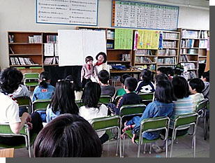 栗谷会員の見事な腹話術