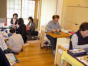 各自が好きな作品を作ります