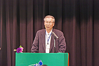 2008年度活動計画を発表の和田副代表(新事務局長)