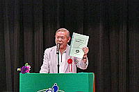 高畑会長のあいさつ