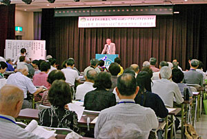 2013年度定時総会開催に当たって三津代表の挨拶