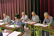 審議中の代表、代表代理、副代表