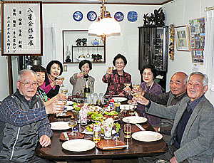 お茶のメンバーと一緒に懇親会