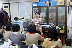 全員で元気に指体操