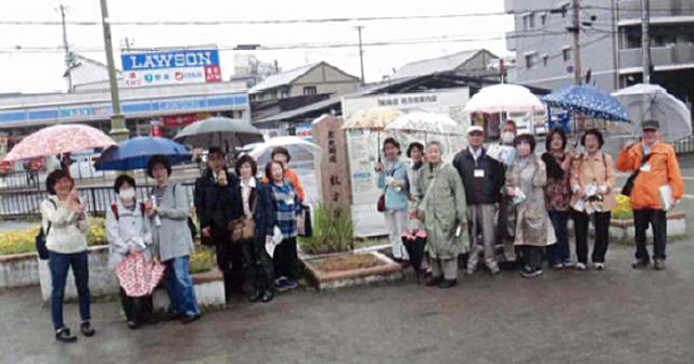 京街道の散策のみなさん
